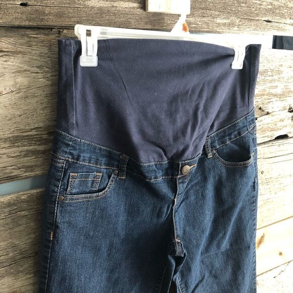 Thyme maternity size large dark wash jeans - Picture 2 of 6